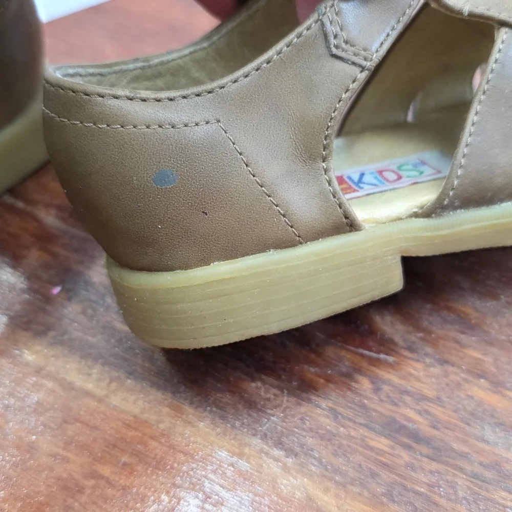 McKids Home Run Brown Baseball T-Strap Sandals Boy's Kid's Size 8.5 Vintage Y2K